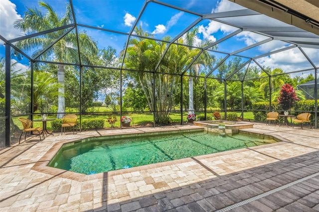 5632 GOODPASTURE GLEN, Bradenton, FL 34211