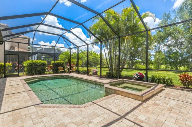 5632 GOODPASTURE GLEN, Bradenton, FL 34211
