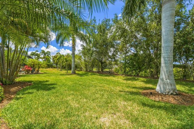 5632 GOODPASTURE GLEN, Bradenton, FL 34211