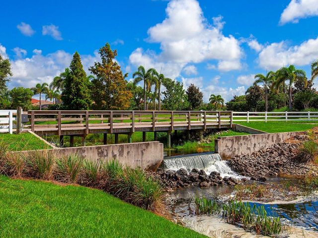 5632 GOODPASTURE GLEN, Bradenton, FL 34211