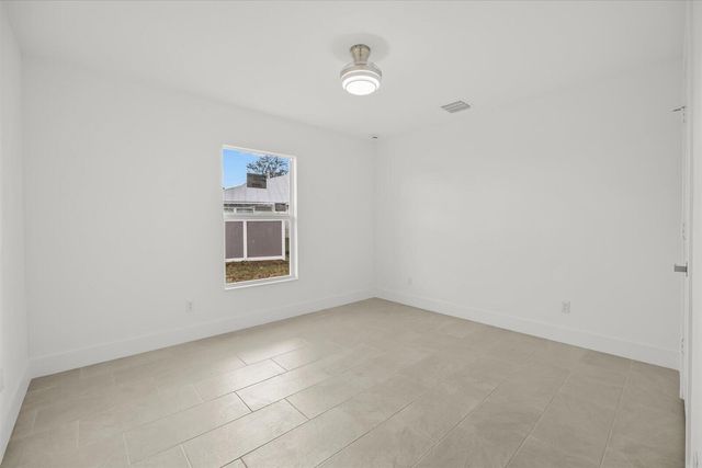 5315 NW Nail Court, Port St. Lucie, FL 34986