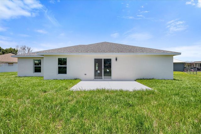 5315 NW Nail Court, Port St. Lucie, FL 34986
