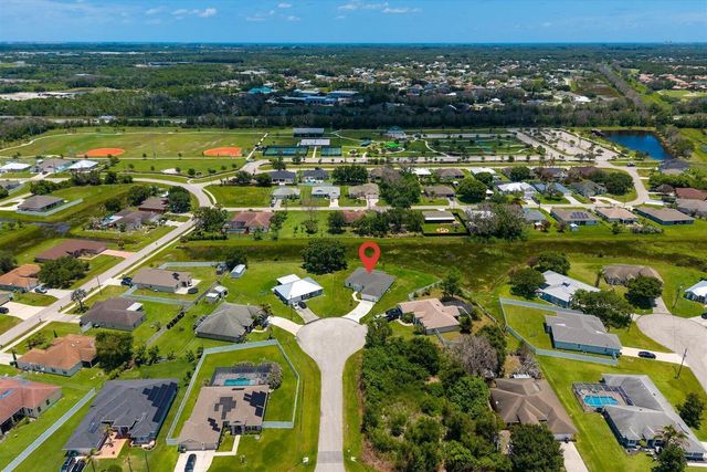 5315 NW Nail Court, Port St. Lucie, FL 34986