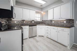 4732 Forest Hills Drive, Noble, OK 73068