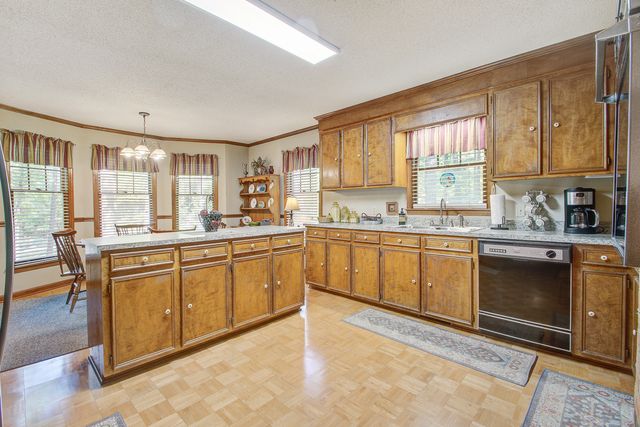 663 Hickory Hill Road, Orangeburg, SC 29115