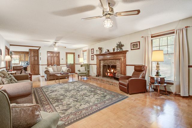 663 Hickory Hill Road, Orangeburg, SC 29115