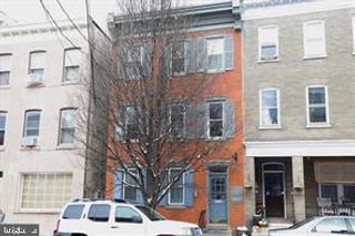 145 E CHESTNUT ST, Lancaster, PA 17602