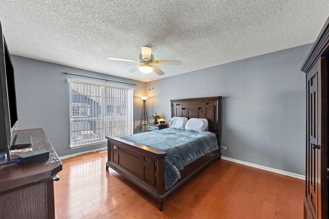342 Redwing Drive, Bolingbrook, IL 60440