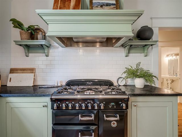 625 NW 16th Street, Oklahoma City, OK 73103