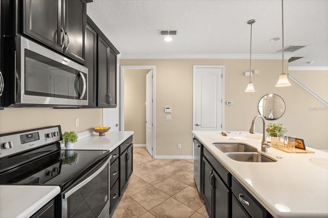 210 MERRY BROOK CIRCLE, Sanford, FL 32771