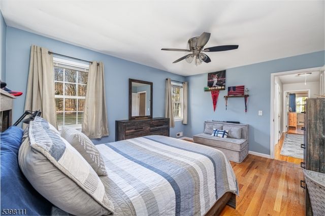 18 Dean Rd, Mendham Boro, NJ 07945