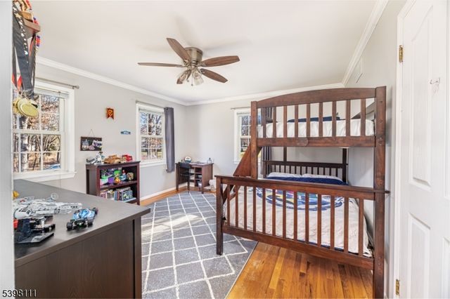 18 Dean Rd, Mendham Boro, NJ 07945