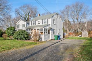 121 Shore Road, Waterford, CT 06385