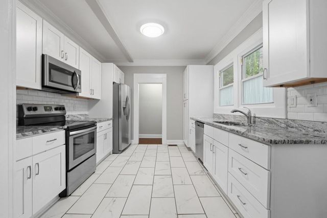 992 Westmont Road SW, Atlanta, GA 30311