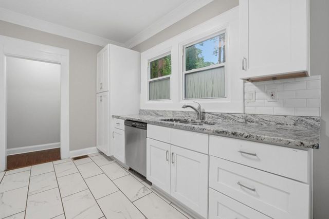 992 Westmont Road SW, Atlanta, GA 30311
