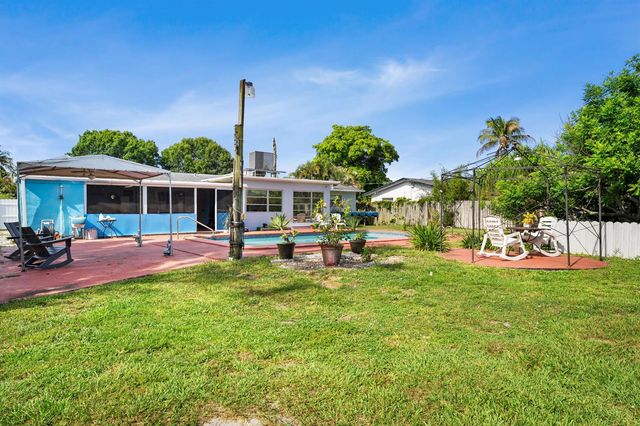 5833 Fair Green Road, West Palm Beach, FL 33417