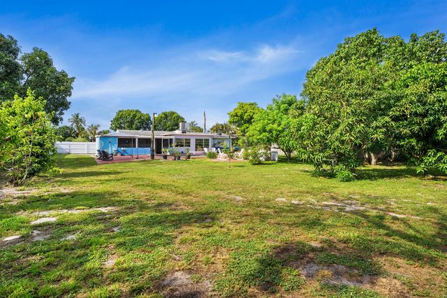 5833 Fair Green Road, West Palm Beach, FL 33417