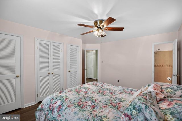 9017 HOLLY AVE, Waldorf, MD 20601