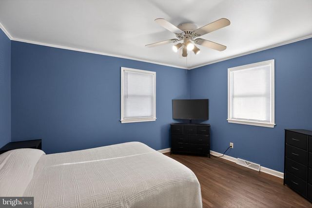9017 HOLLY AVE, Waldorf, MD 20601
