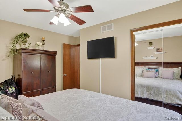 1782 Nantucket Road, Plymouth, MI 48170