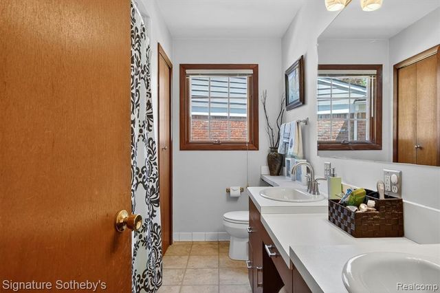 1782 Nantucket Road, Plymouth, MI 48170
