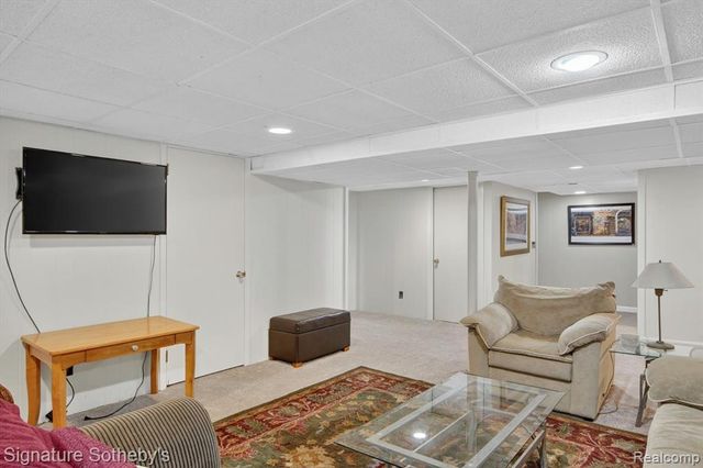 1782 Nantucket Road, Plymouth, MI 48170