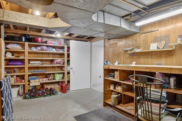 1782 Nantucket Road, Plymouth, MI 48170