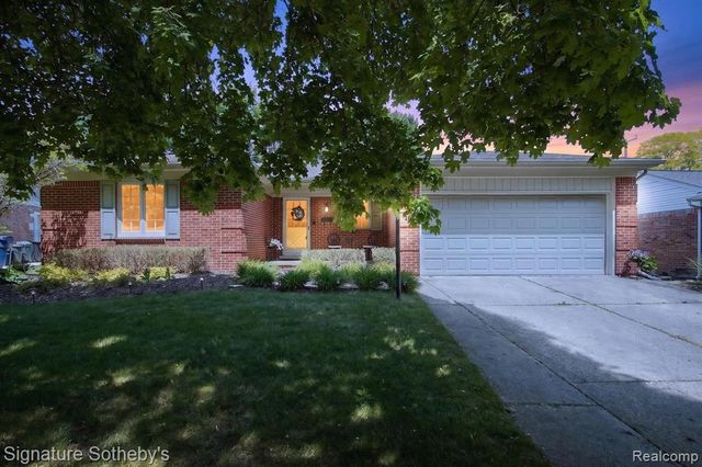 1782 Nantucket Road, Plymouth, MI 48170
