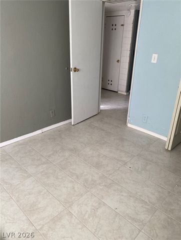 2400 Pardee Place, Las Vegas, NV 89104
