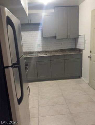 2400 Pardee Place, Las Vegas, NV 89104