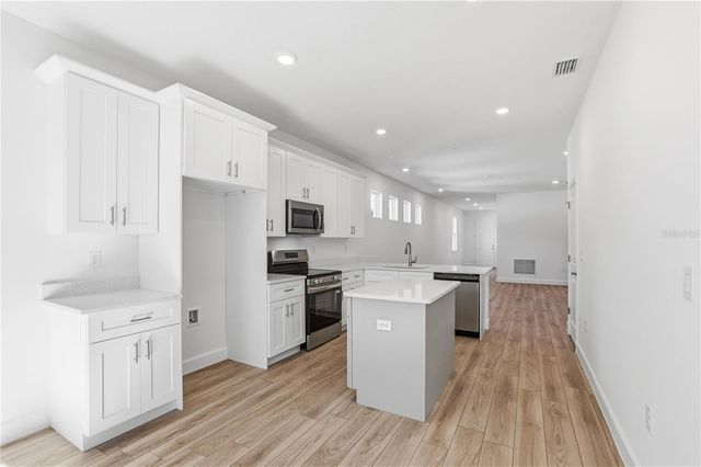 1209 W 15TH STREET, Sanford, FL 32771