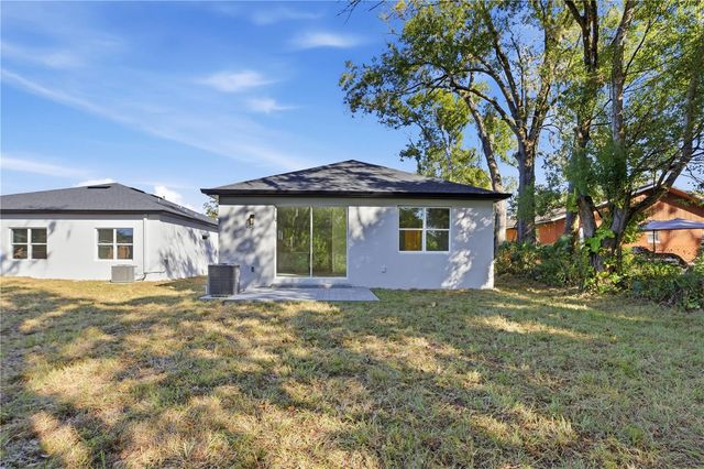 1209 W 15TH STREET, Sanford, FL 32771