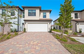 1572 Lake Jessup CIR, Cape Coral, FL 33909