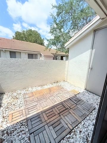 3212 Coral Lake Lane 3212, Coral Springs, FL 33065