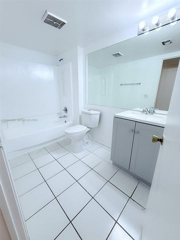 3212 Coral Lake Lane 3212, Coral Springs, FL 33065
