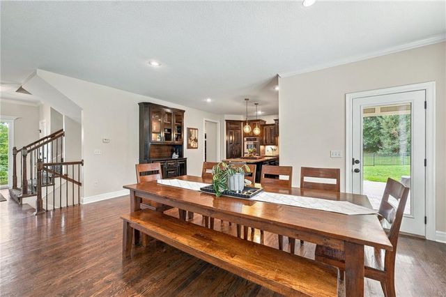 9014 W 158TH Terrace, Overland Park, KS 66221
