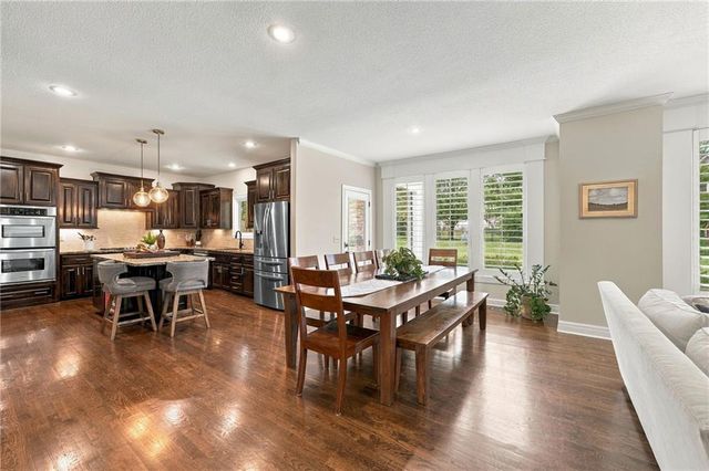 9014 W 158TH Terrace, Overland Park, KS 66221