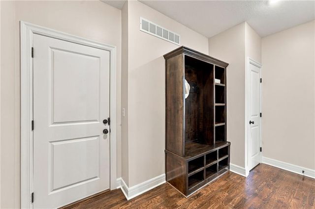 9014 W 158TH Terrace, Overland Park, KS 66221