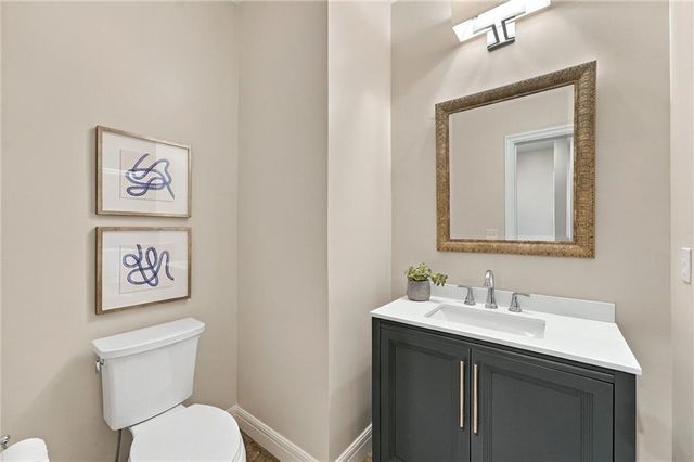 9014 W 158TH Terrace, Overland Park, KS 66221