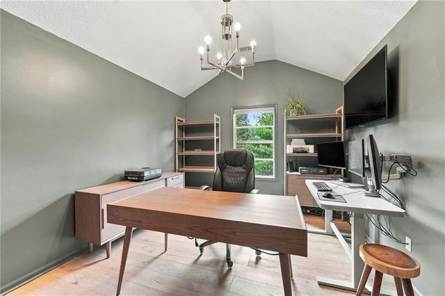 9014 W 158TH Terrace, Overland Park, KS 66221