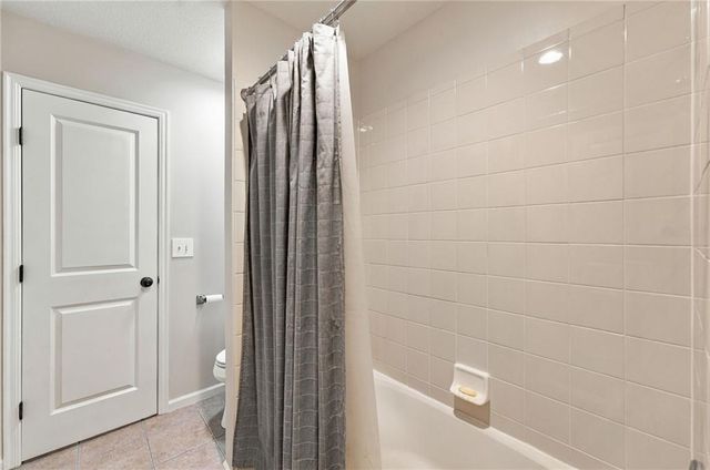 9014 W 158TH Terrace, Overland Park, KS 66221