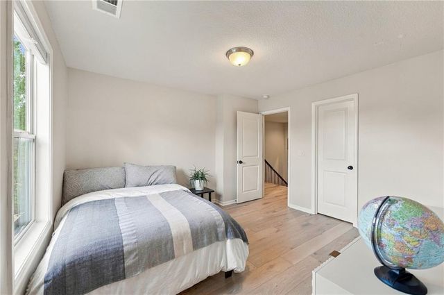 9014 W 158TH Terrace, Overland Park, KS 66221