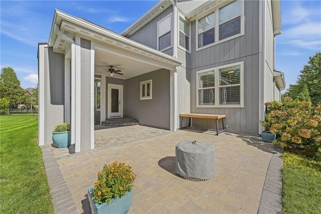 9014 W 158TH Terrace, Overland Park, KS 66221
