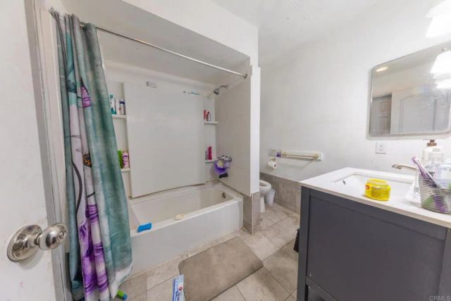 1109 E Lexington, El Cajon, CA 92019