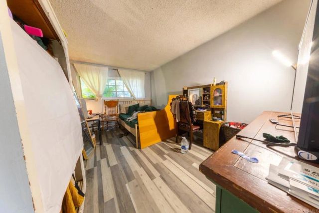 1109 E Lexington, El Cajon, CA 92019