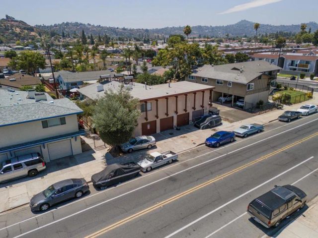 1109 E Lexington, El Cajon, CA 92019