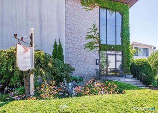 697 Cove Road APT 1B, Stamford, CT 06902