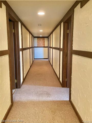 1910 Harwood Drive, Oxford, MI 48371