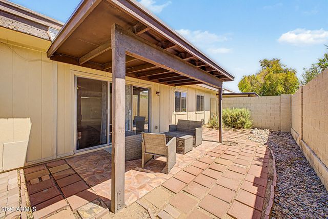 517 W DUKE Drive, Tempe, AZ 85283