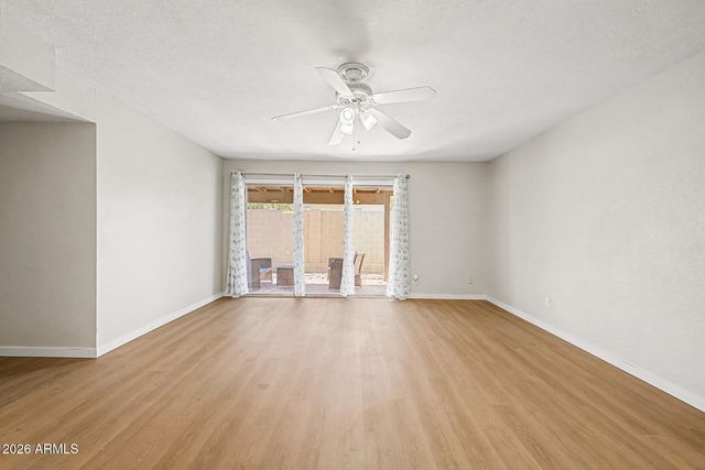 517 W DUKE Drive, Tempe, AZ 85283